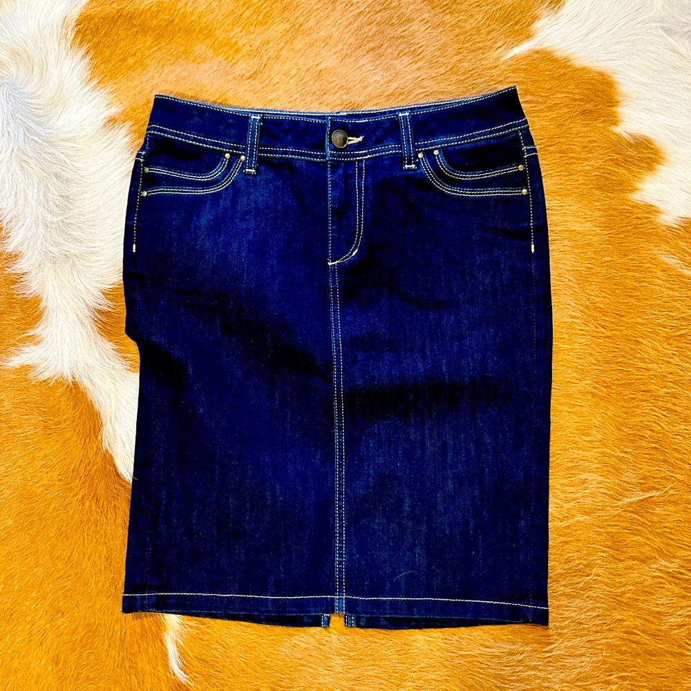 DL1961 Scarlette Denim Skirt.